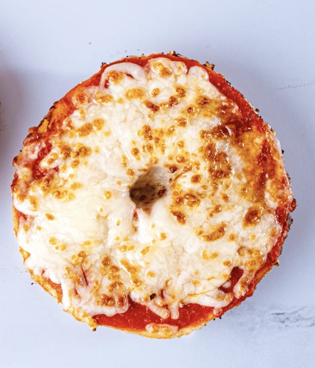 Cheese Pizza Bagels.